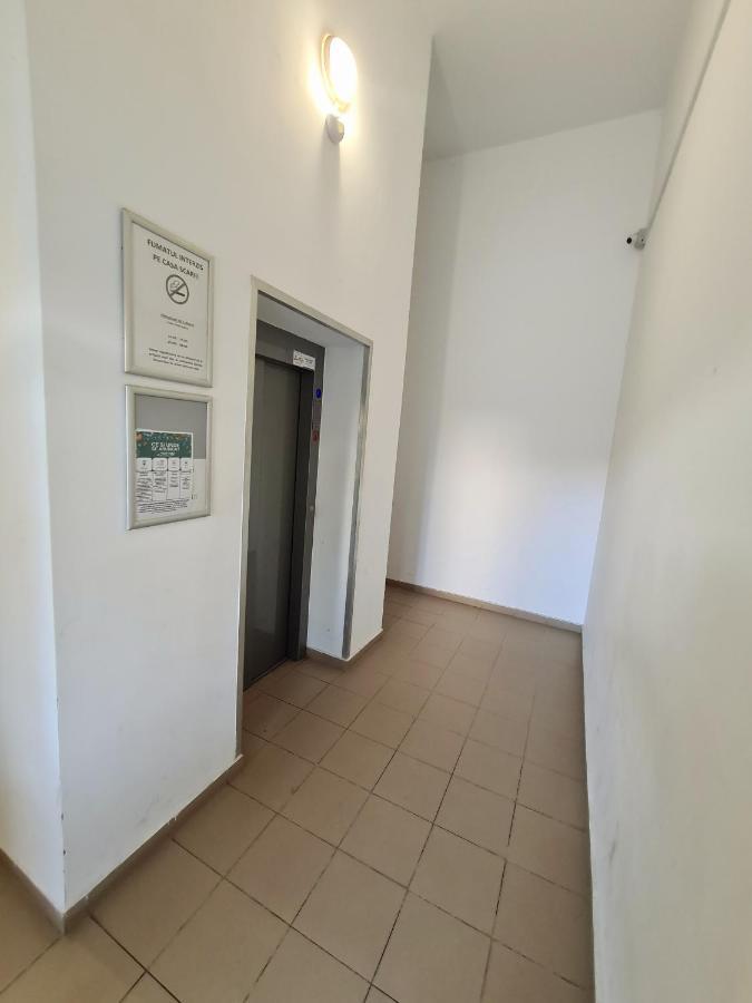 Central Apartament Urbana Arad Esterno foto
